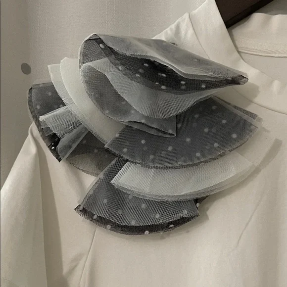 Elegant White and Gray Ruffle Top - Picture 6 of 7